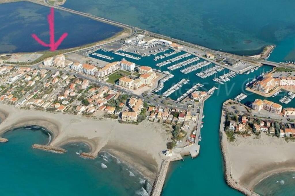 Le Nautica Plage T2 Climatise En Bord De Mer 弗龙蒂尼昂 外观 照片